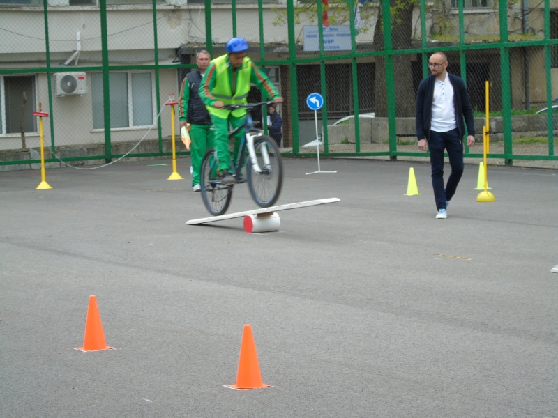 Община Бяла Слатина и ОУ Св Климент Охридски бяха любезен
