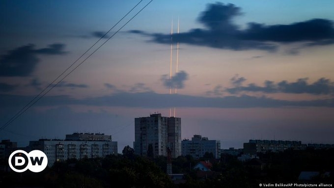 Мощни експлозии са били чути в Крим през изминалата вечер,
