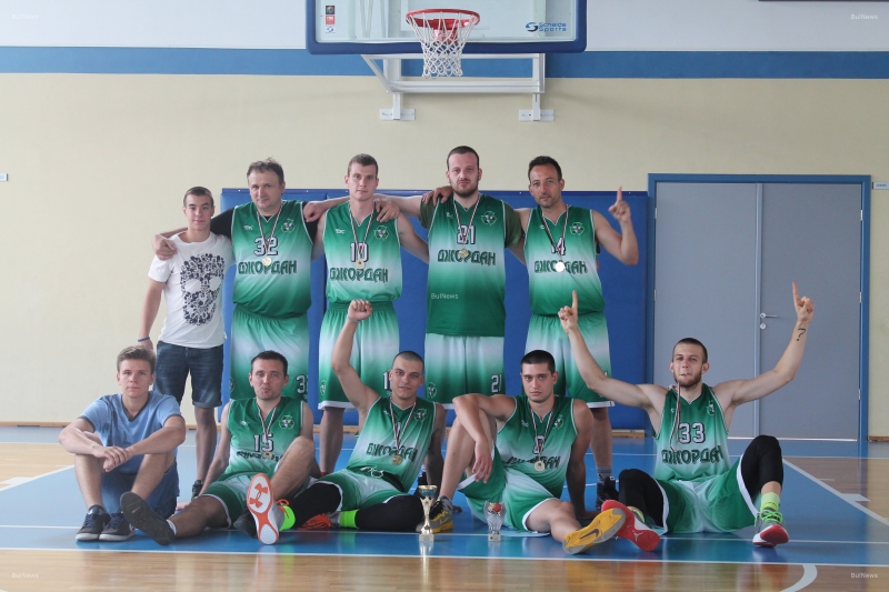 "Ботев 2012" вдига купа Враца по баскетбол