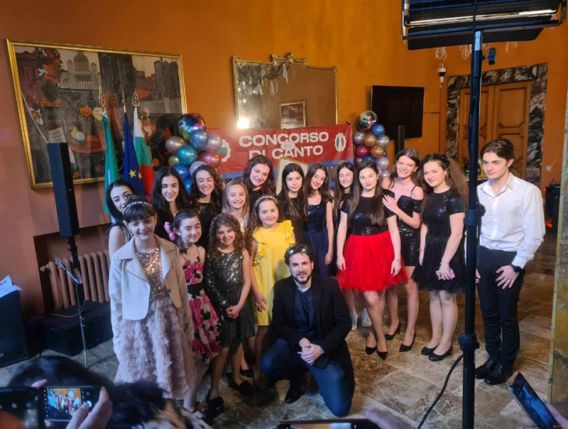 Вокална група Детски смях при ОДК Ние врабчетата в Монтана