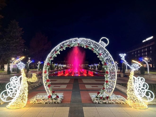 Красива украса радва монтанчани съобщиха от местната администрация През тези дни