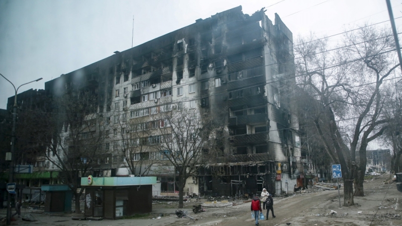 Неспирен руски обстрел по цялата фронтова линия на Донецк през