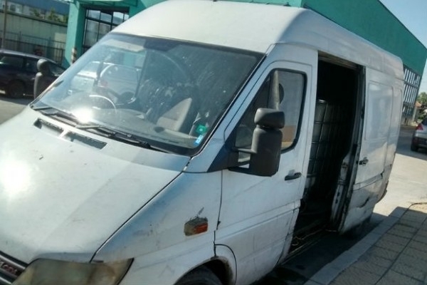 Заловиха младеж от Враца откраднал фирмен бус съобщиха от полицията