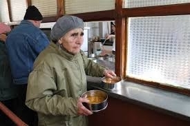 Фирма „Иванес Н” ще приготвя храна за 500 бедни жители