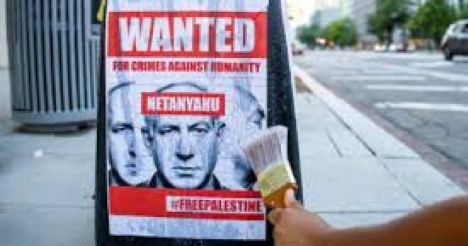 Активисти разлепиха плакати Издирва се с лика на израелския премиер