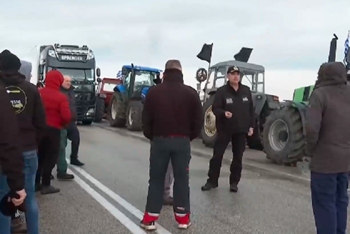 48 часова блокада на граничните преходи към Гърция обявиха гръцките