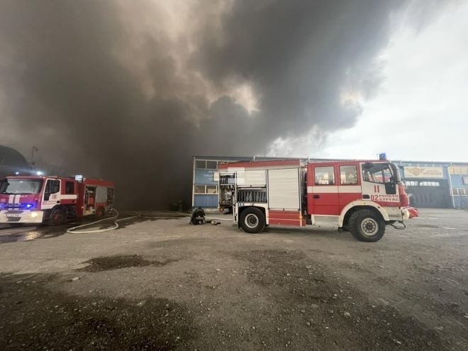 С газова горелка се нагряваше един елемент който беше на