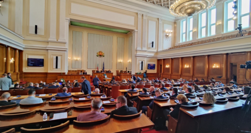 Рамадан Аталай Йордан Цонев и Джевдет Чакъров от ДПС са