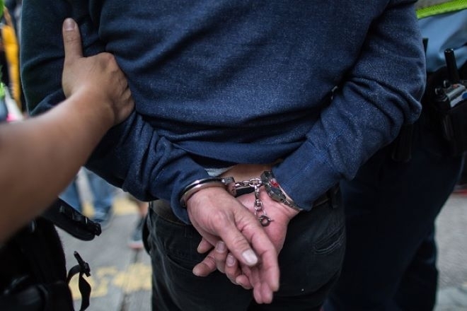 Пиян смелчага скочи на бой на съседа си след лют