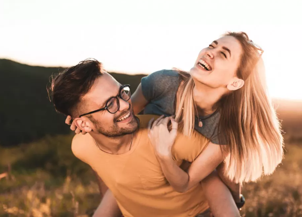 През последното десетилетие ландшафтът на запознанствата се промени драматично Въпреки че