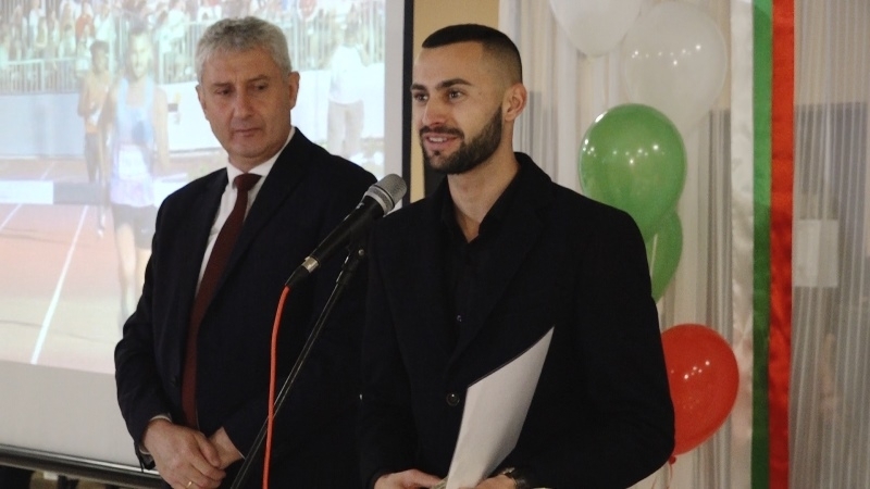 Митко Ценов стана Спортист на община Мездра за 2018 за