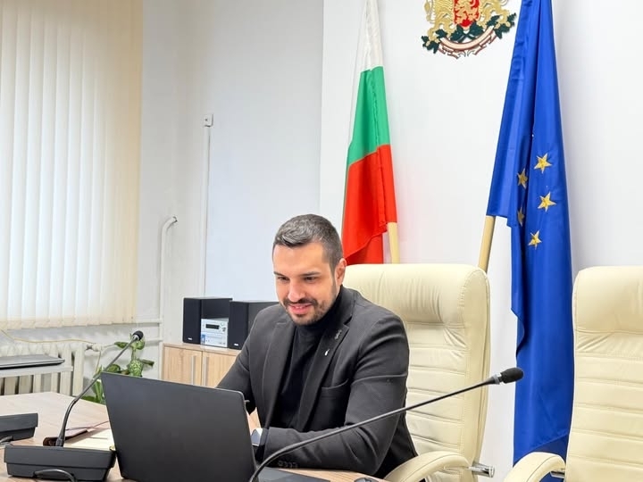 Областният управител на Враца Николай Николов проведе редовно заседание на