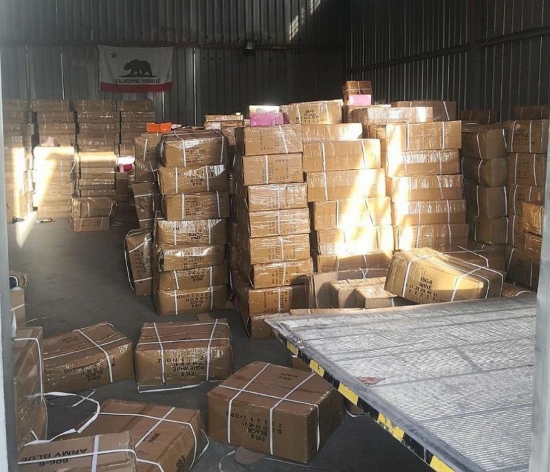 Служители на Главна дирекция Борба с организираната престъпност ГДБОП задържаха