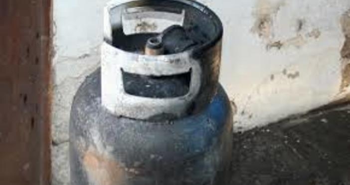 63 годишен мъж е пострадал след взрив на газова бутилка пише