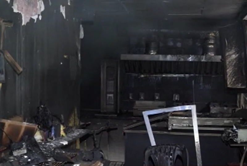 Собственикът на изгорялото заведение в Галиче подозира умишлен палеж научи