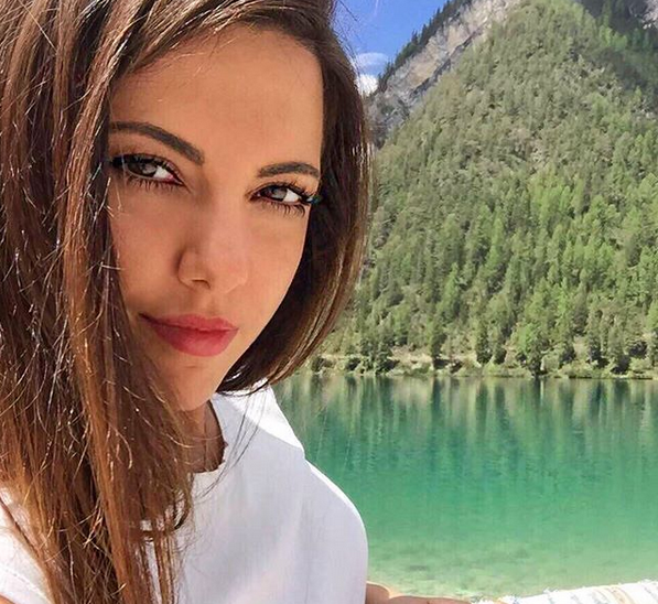 Звездата на Манчестър Юнайтед Джеси Лингард си прекарва приятно времето