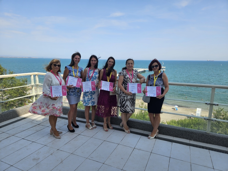 Педагози от ДГ "ЕТК"-Враца се представиха впечатляващо на форум в Бургас /снимки/