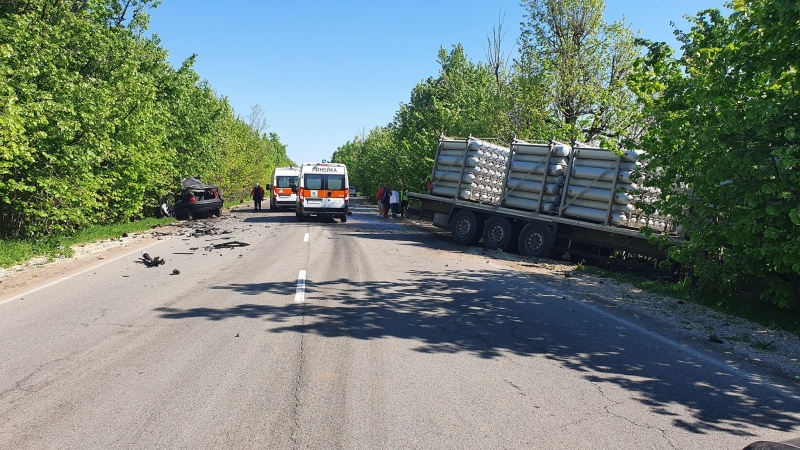 Тежка катастрофа е станала на пътя Монтана Лом научи първо агенция