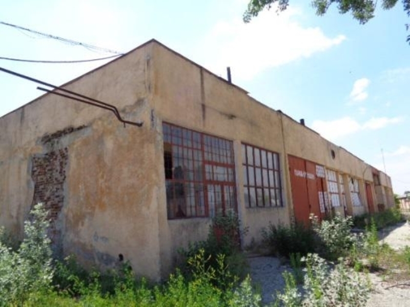 Частен съдебен изпълнител сложи на тезгяха огромен имот собственост на