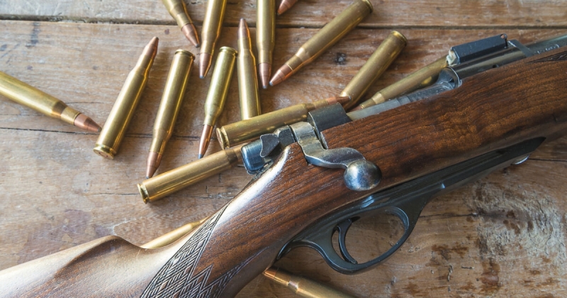 Мъж е арестуван след като ченгета откриха незаконна пушка в