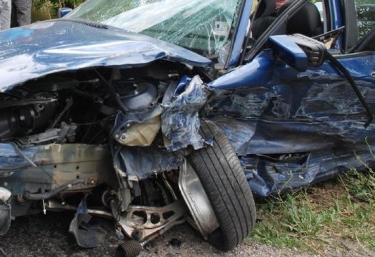 Двама мъже на 22 и 27 години са загинали тази сутрин при