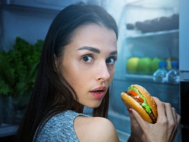 Няма значение дали вечеряте късно или просто похапвате нещо преди