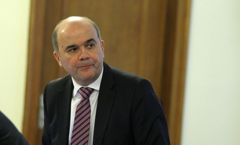 От 1 ви януари догодина децата с починал родител които нямат