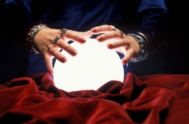 Измама над 85 годишна жена от Велико Търново разследват местни криминалисти