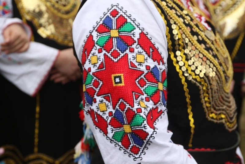 Танцов състав за автентични хора ще представи област Монтана в