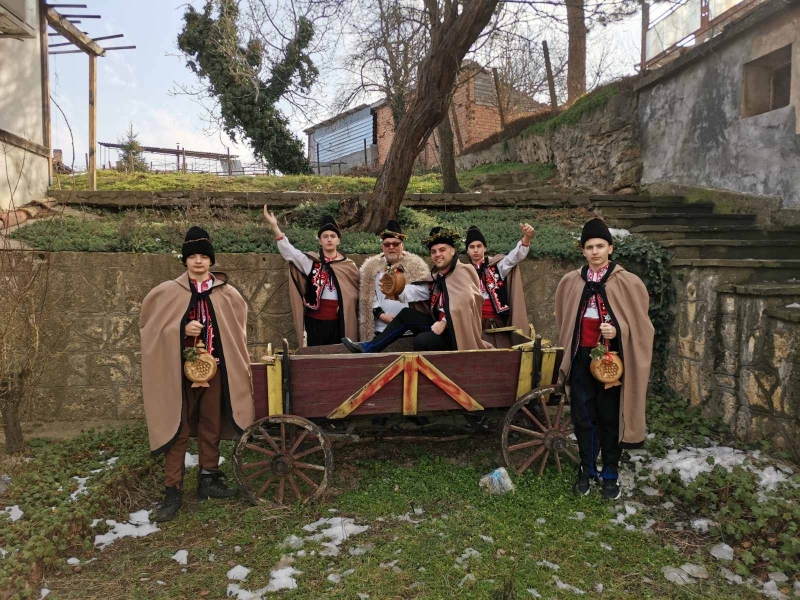 14 февруари е много специален ден който събира в едно