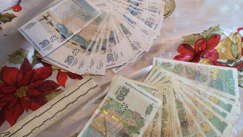 33 годишен лихвар от село Столетово е задържан при спецакция на