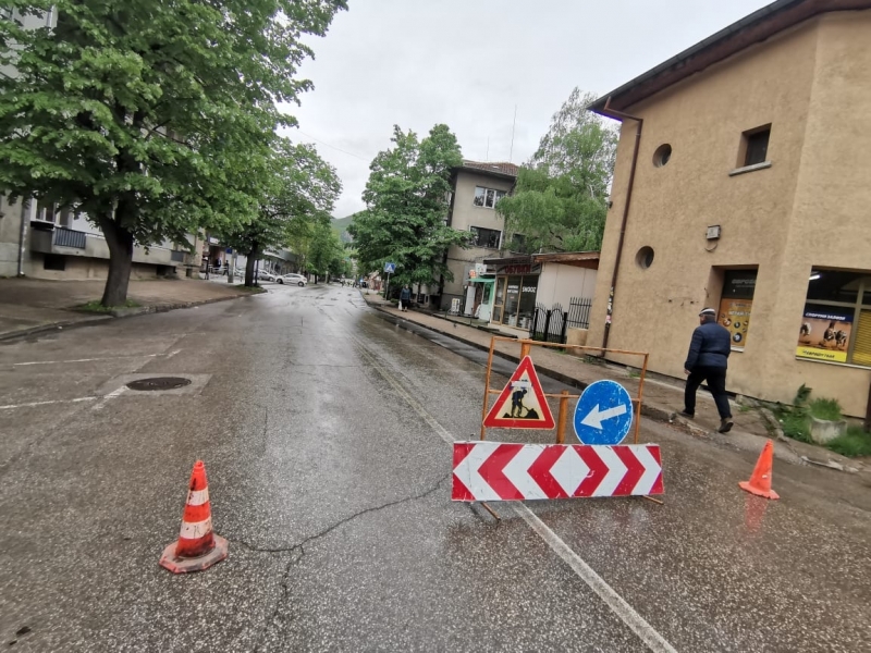 Спряха движението в центъра на Враца видя BulNews Преди около час