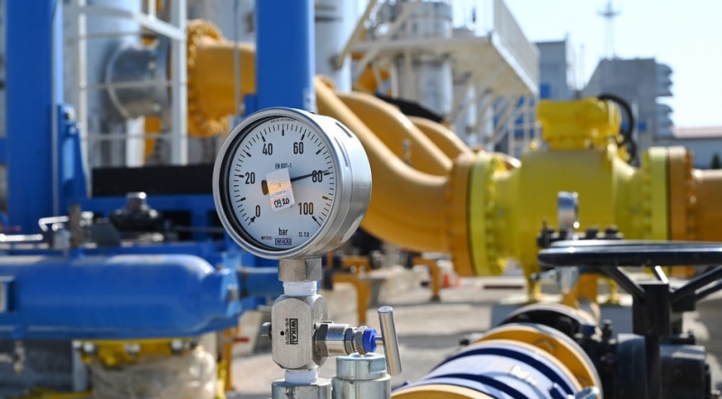 Икономист: Азерският газ е в пъти по-евтин от руския, който постоянно ...