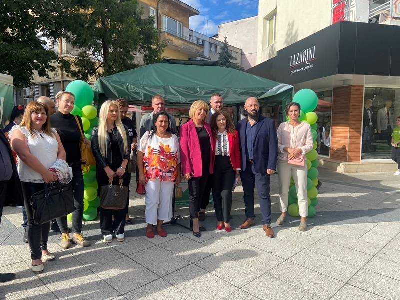 Днес Мая Манолова откри предизборната кампания на партията Изправи се