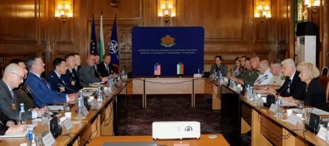 САЩ ще забавят вторите 8 български F-16 чак до 2030 година