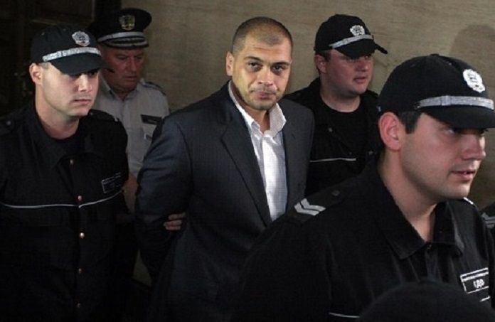 Главният прокурор Иван Гешев внесе в деловодството на парламента искане