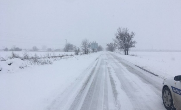 До 30 см сняг падна по високите части в Смолянска