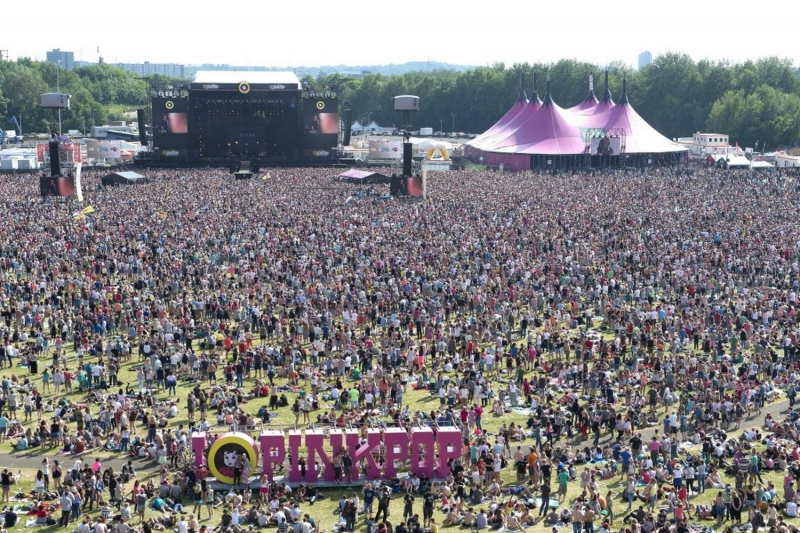 Един човек е загинал а трима души са били сериозно