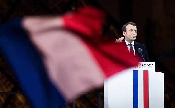 В опит да насърчи гражданския дълг и националната гордост сред