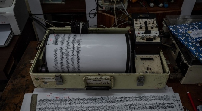 Земетресение от 3 8 по скалата на Рихтер е регистрирано в