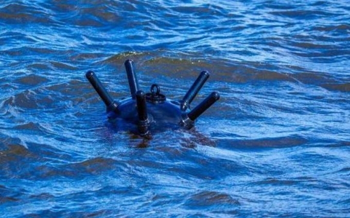 Мините които бяха отнесени заради буря в Одеса плуват към