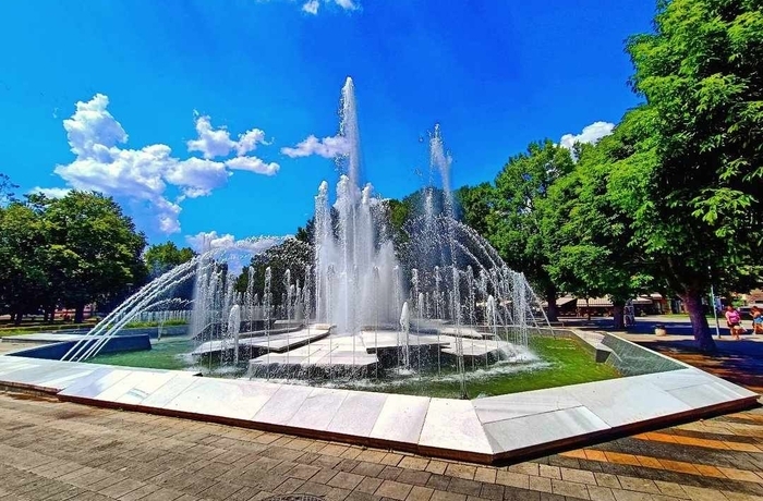 Днес ще бъде предимно слънчево Следобед над западната половина от