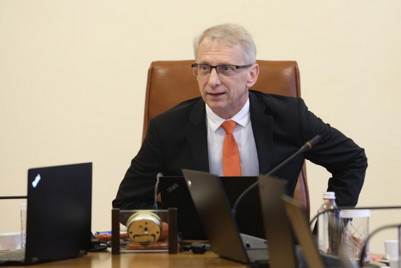 Институциите президентството и дори партиите да вземат мерки и позиция