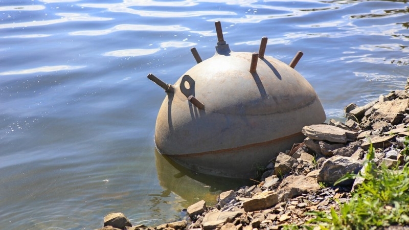 Специализиран екип от Военноморска база Бургас е унищожил мина