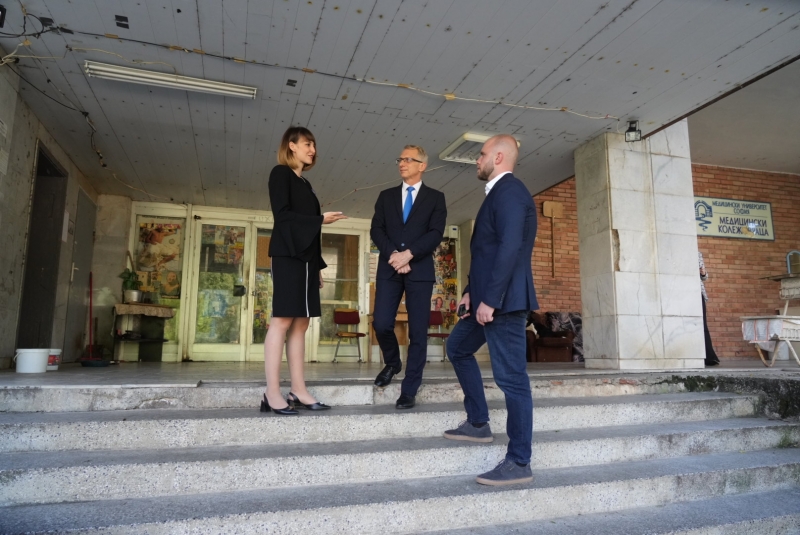 Академик Николай Денков водачът на листата за област Враца