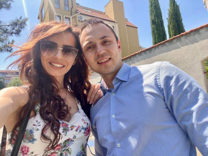 Приятелката на един от полицаите загинали в жестоката катастрофа в