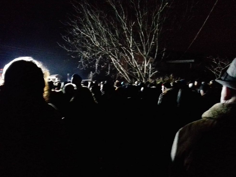 За пети пореден ден жители на пловдивското село Войводиново излизат