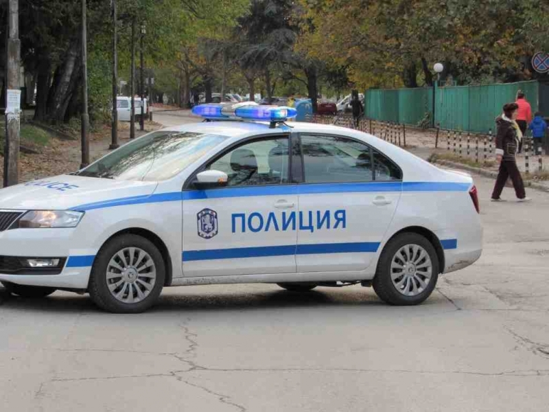 Нагъл рецидивист обра къща пред очите на мъж в Лом