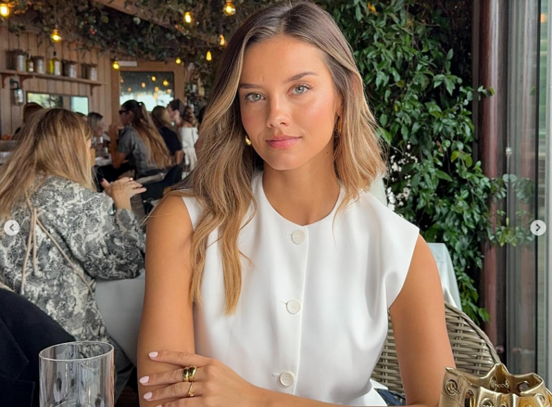 Приятелката на защитника на Рома Матс Хумелс Никола Каванис