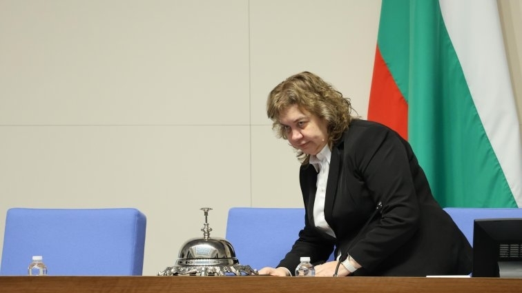 Киселова поиска имунитетите на Лена, Джейхан Ибрямов и Марио Рангелов